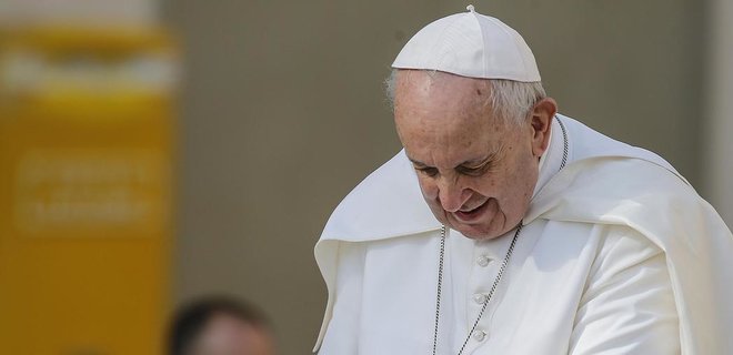 Через вподобайку Папи Франциска під фото моделі Instagram проведе розслідування – Ватикан - Фото