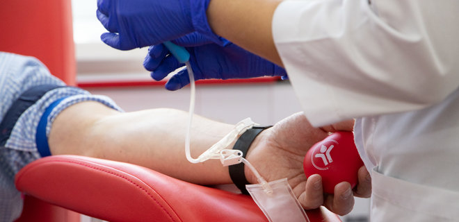 Центр крові просить допомогти сформувати запас донорської крові на локдаун - Фото