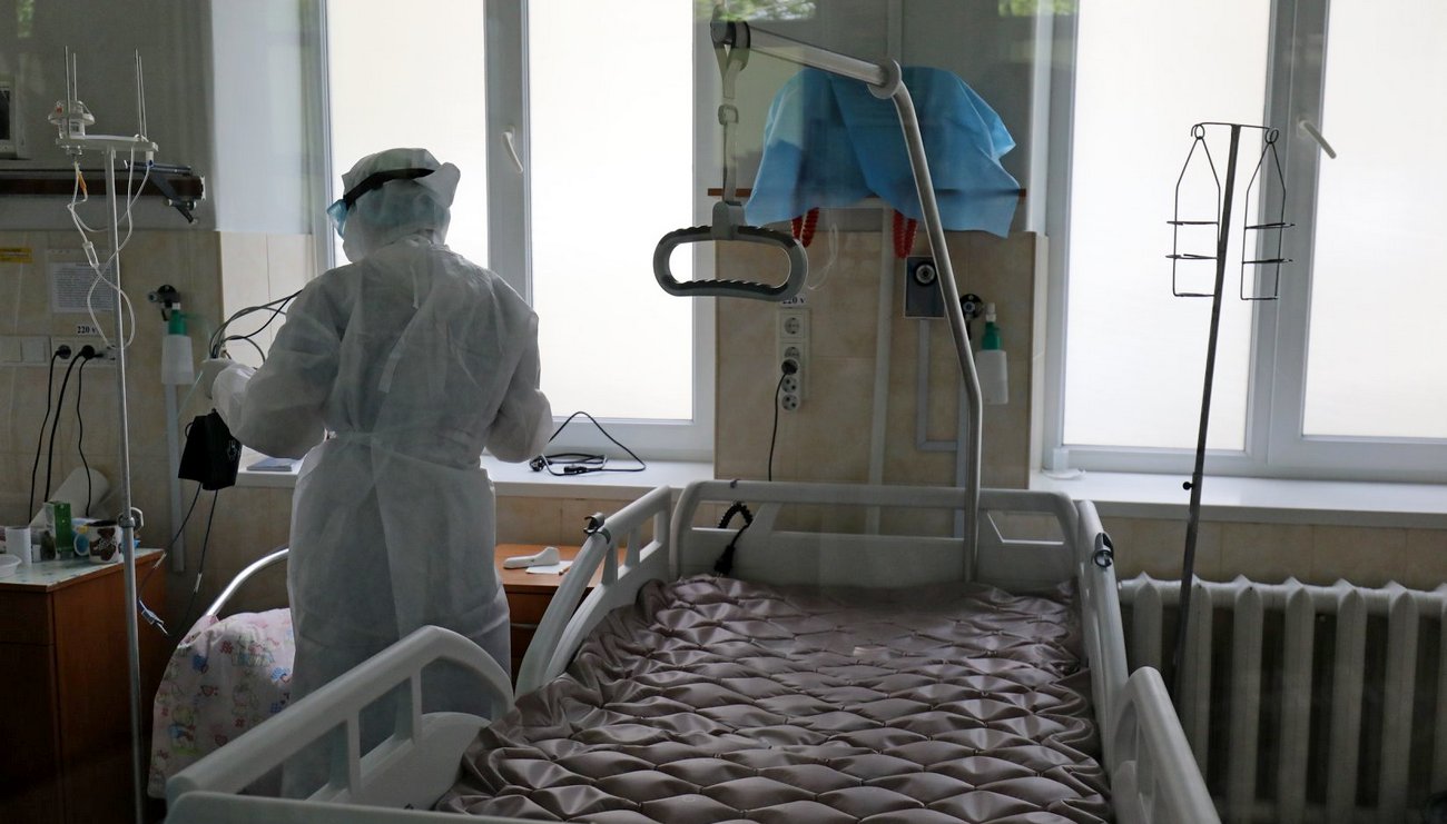 Тяжкий стан після COVID-19: якщо виписують з лікарні, що робити? Історія українки - Фото
