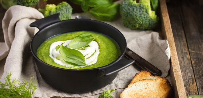 Як приготувати на обід крем-суп з броколі - Фото