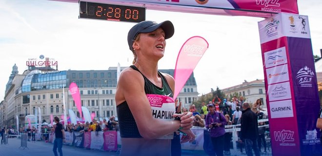 Легкоатлетка Вікторія Хапіліна встановила рекорд на марафоні в Болгарії - Фото