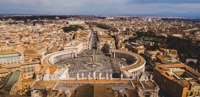 У Ватикані два роки розслідували звинувачення екскардинала в педофілії. І дійшли висновку - Фото