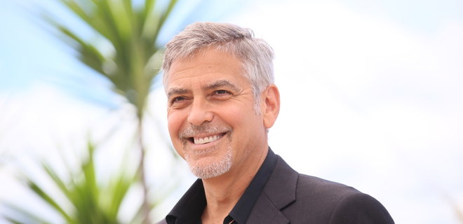 Взяв 14 сумок і $14 млн. Джордж Клуні розповів, як подякував друзям готівкою - Фото