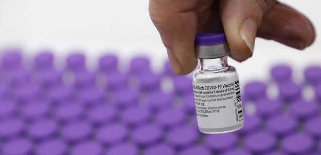 Вакцина Pfizer може з'явитися у пунктах масової вакцинації – МОЗ - Фото