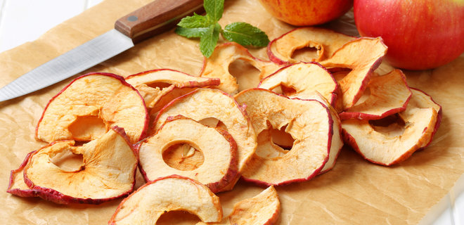 Рецепти безглютенових перекусів: бататова соломка, овочеві сендвічі, яблучні чипси - Фото