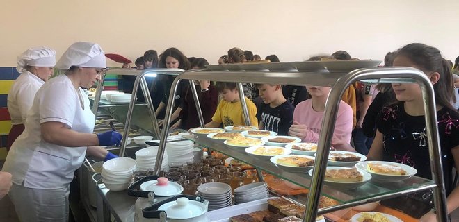 Зеленська оголосила про завершення першого етапу реформи харчування у школах і дитсадках - Фото