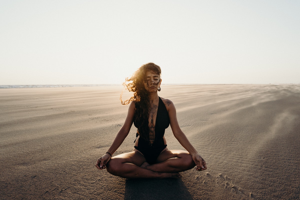 Медитація: якою вона буває, що робити, щоб заспокоїтись, як почати й не кинути - Фото