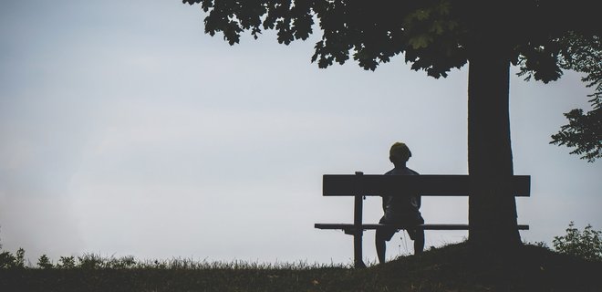 Як ізоляція та самотність впливають на наш мозок, та що з цим робити. Пояснює психолог - Фото
