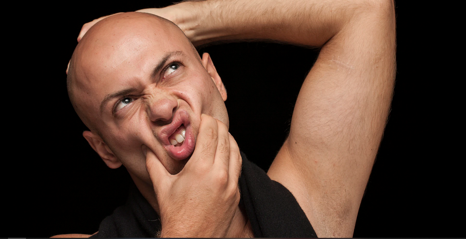Облисіння у чоловіків: причини випадіння волосся та як з ними боротися. Пояснює трихолог - Фото