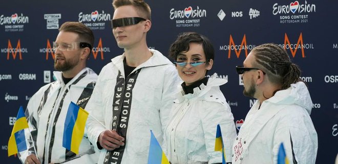 Go_A на відкриття Євробачення прийшли в плащах українського бренду. Ні, вони не з паперу - Фото