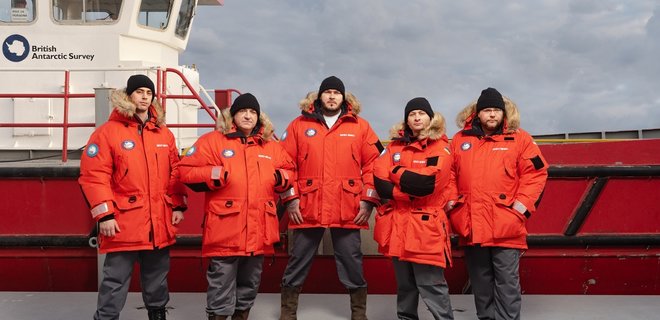 Дивіться фешн-фотосесію екіпажу Ноосфери в парках для полярників 