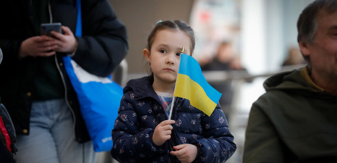 Кожен третій українець став мігрантом за майже рік повномасштабної війни. Дослідження - Фото