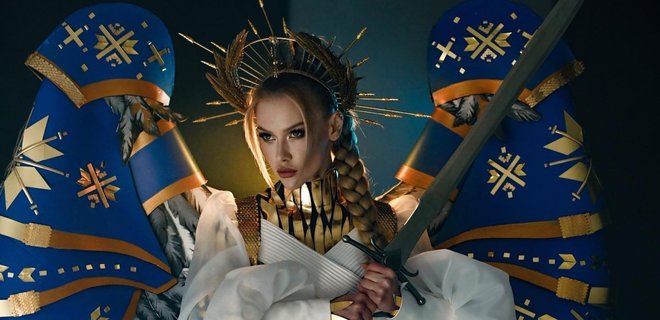 На конкурсе Мисс Вселенная украинка Виктория Апанасенко показала костюм Ангела Света - Фото