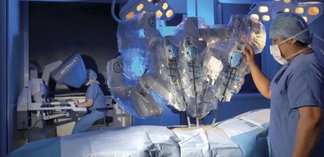 В Іспанії провели першу у світі повністю роботизовану трансплантацію легень - Фото