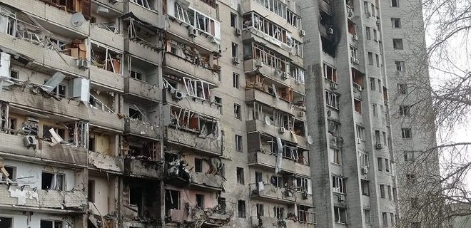 В Киевской области восстановили уже более 11 000 объектов, пострадавших от войны - Фото