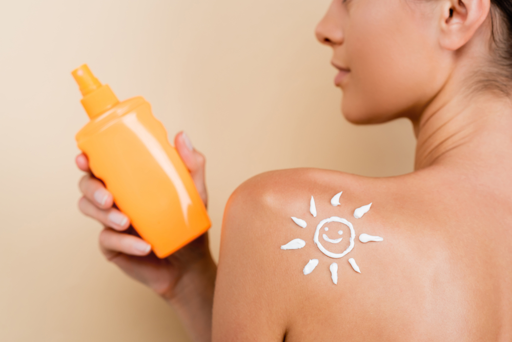 Для чого потрібен сонцезахисний крем з SPF і як ним користуватись - Фото