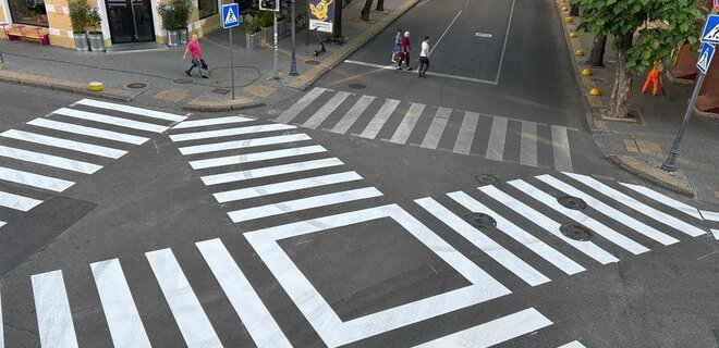 В Одессе появился первый диагональный пешеходный переход - Фото