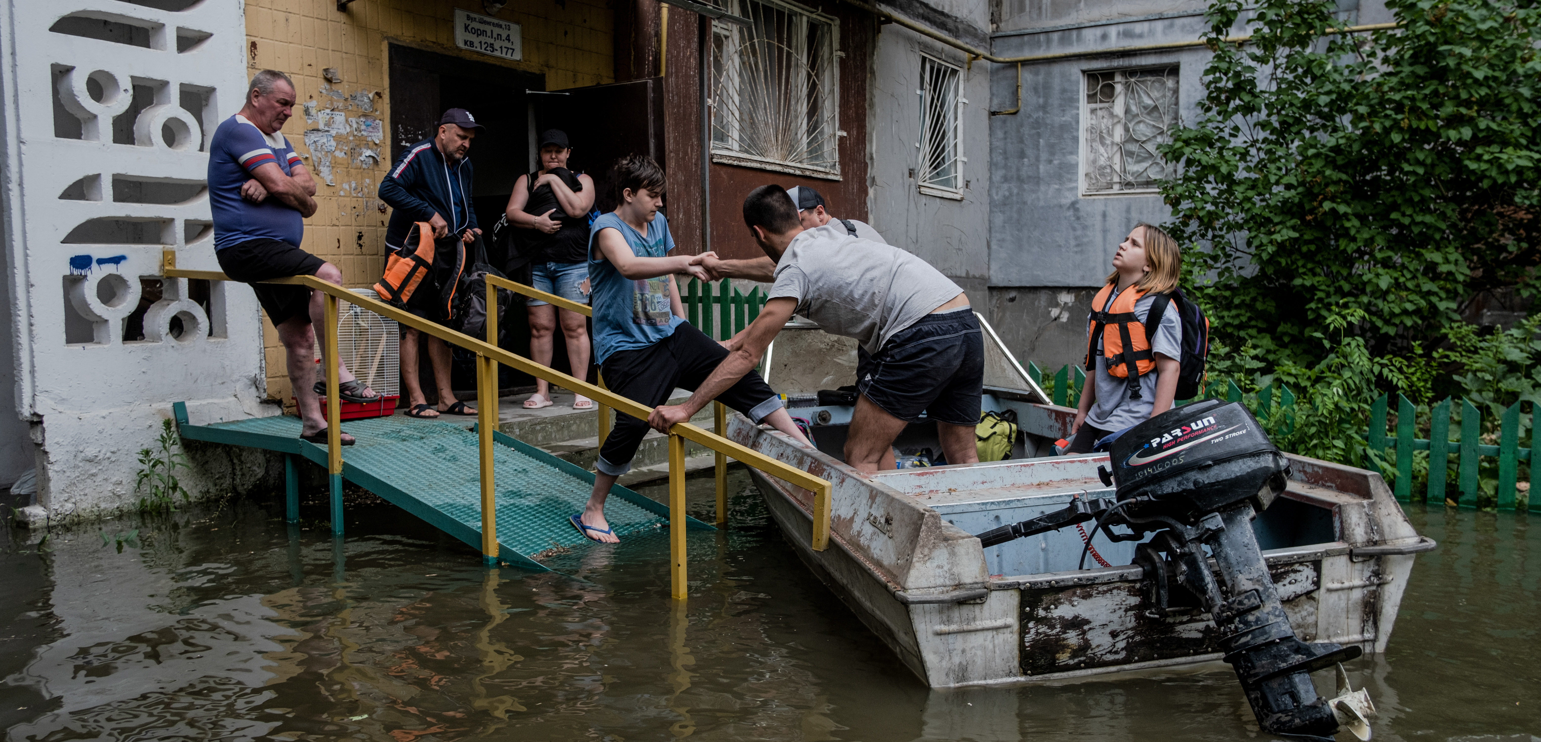Що робити власникам підтоплених будинків, якщо вода відступила — пояснення Херсонської ОВА - Фото