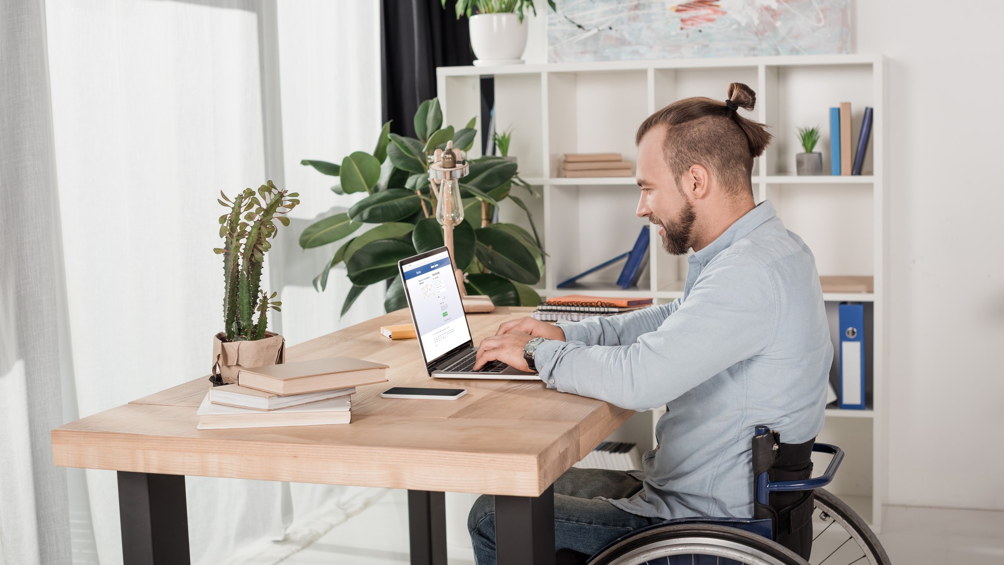 Как стать более доступным для людей с инвалидностью – советы для бизнеса - Фото