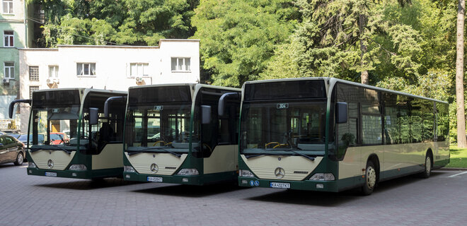 Киев получил от украинских благотворителей три городских автобуса Mercedes Citaro – фото - Фото