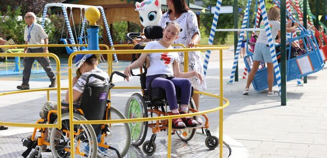 Во Львове создали парк развлечений и открытий для детей с инвалидностью – фото - Фото