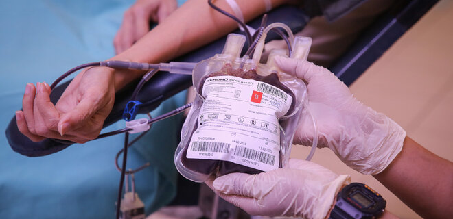 В Украину разрешили ввозить донорскую кровь и ее компоненты из-за границы - Фото