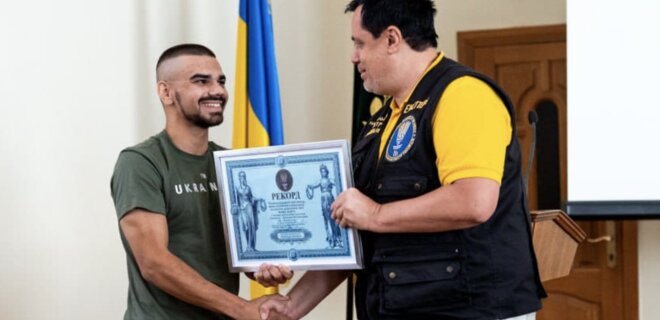 24-летний мужчина получил пять дипломов вуза – это новый рекорд Украины - Фото