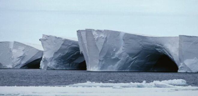 За 25 лет Антарктида потеряла 7,5 триллиона тонн льда - Фото